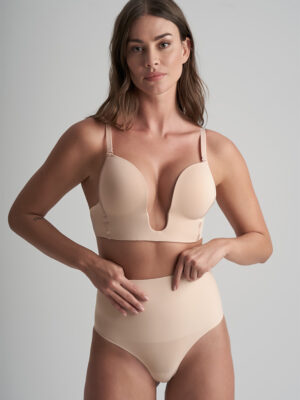 body escote profundo